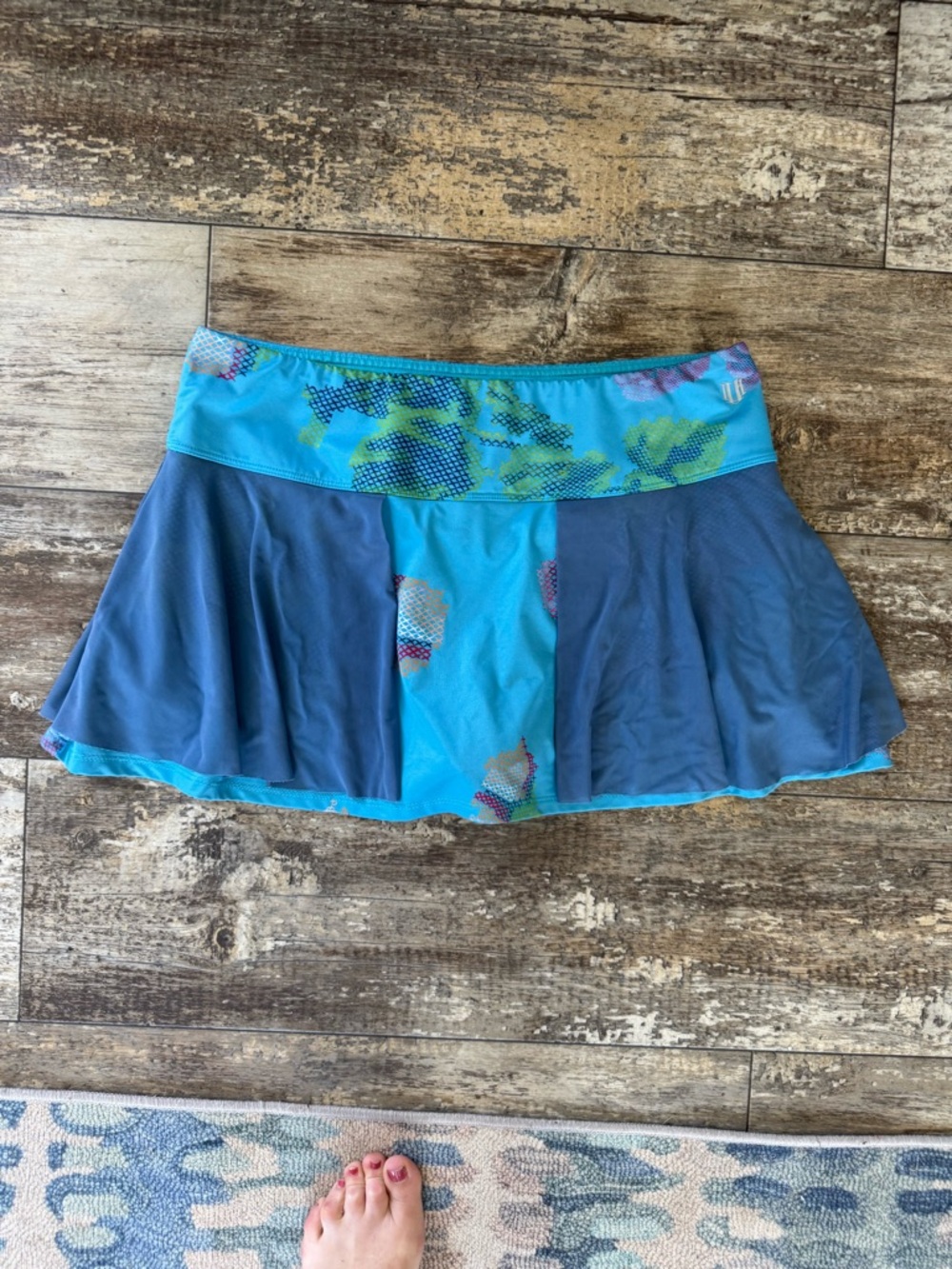 2 for $15 sale: Eleven by Venus Williams blue mesh tennis skirt - L